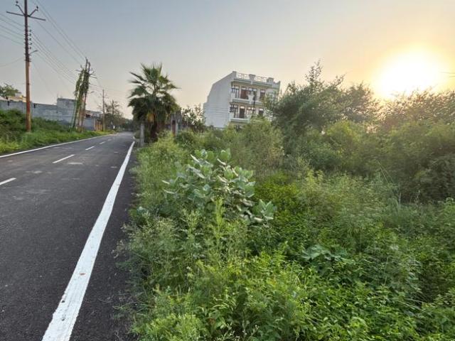 Residential Plot in Tronica City for resale Ghaziabad. The reference number is 21218829