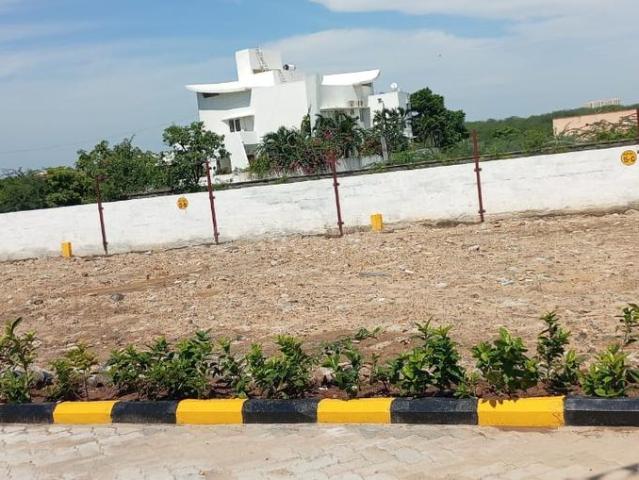 Residential Plot in Uthandi for resale Chennai. The reference number is 18478753