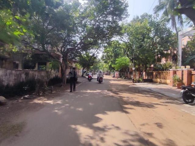 Residential Plot in Uthandi for resale Chennai. The reference number is 18740217