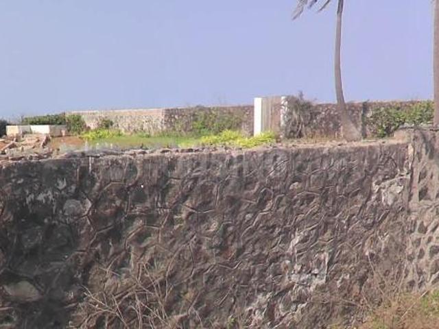 Residential Plot in Uthandi for resale Chennai. The reference number is 20882627