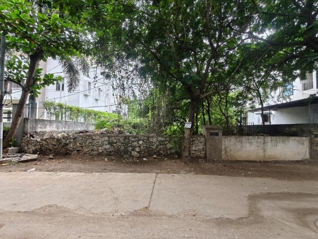 Residential Plot in Uthandi for resale Chennai. The reference number is 21277066