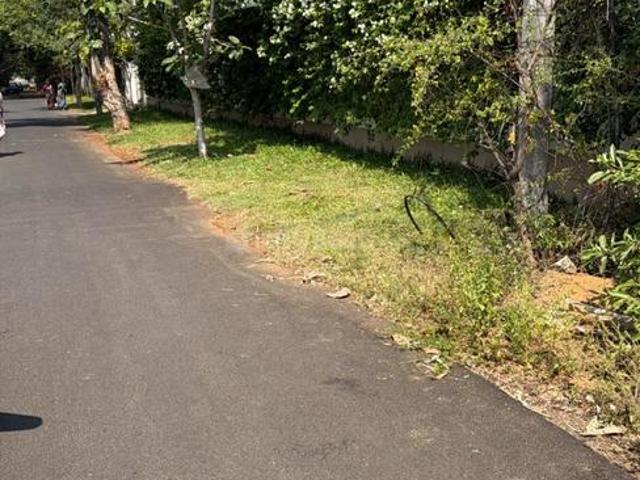 Residential Plot in Uthandi for resale Chennai. The reference number is 21294336