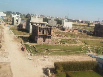 Residential Plot in Utrathiya for resale Zirakpur. The reference number is 14925226