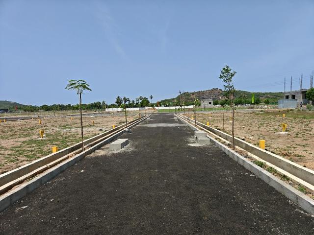 Residential Plot in Urapakkam for resale Chennai. The reference number is 20189714