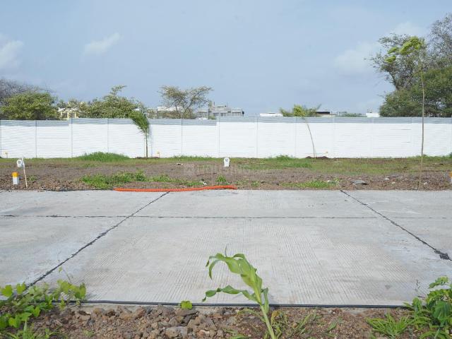 Residential Plot in Vadner Dumala for resale Devlali. The reference number is 20739535