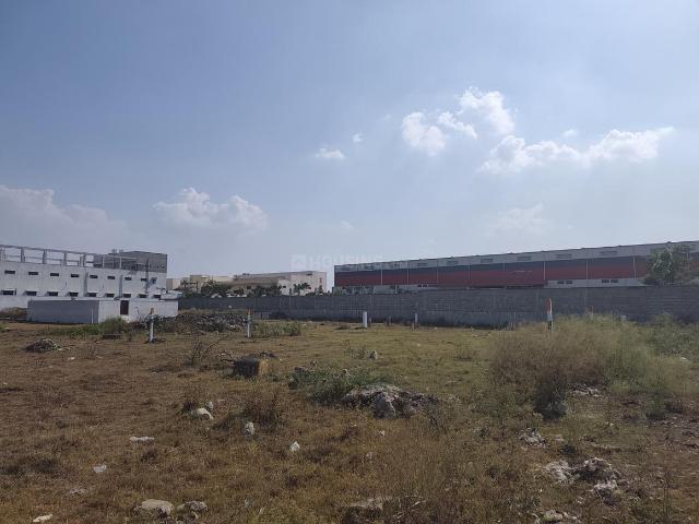 Residential Plot in Vadaperumbakkam for resale Chennai. The reference number is 20579408