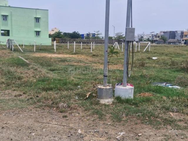 Residential Plot in Vadaperumbakkam for resale Chennai. The reference number is 20643162