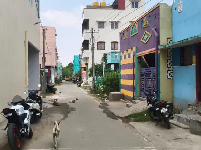 Residential Plot in Vadaperumbakkam for resale Chennai. The reference number is 21345926