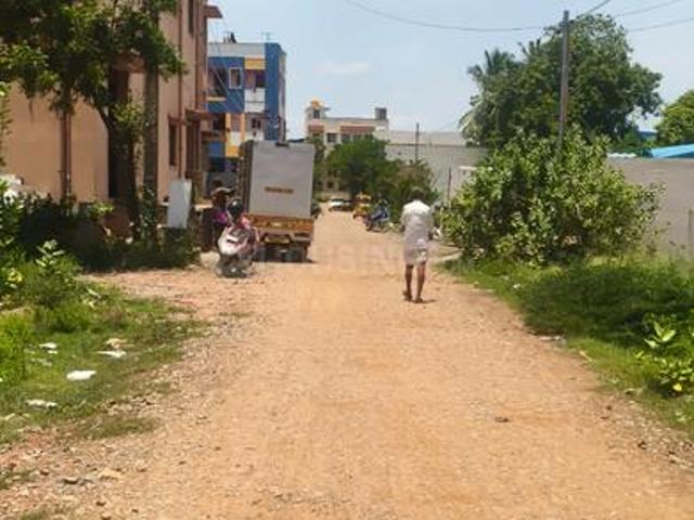 Residential Plot in Vadaperumbakkam for resale Chennai. The reference number is 21346023