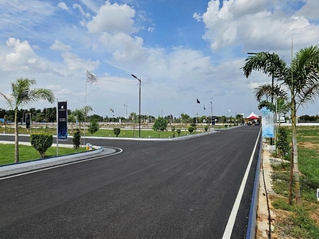 Residential Plot in Valarpuram for resale Chennai. The reference number is 21084348