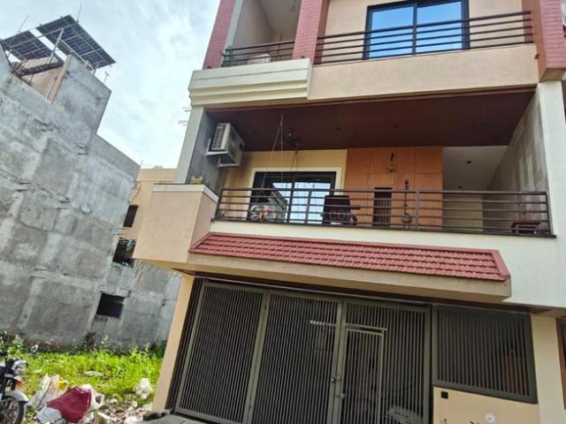 Residential Plot in Vanakala for resale Surat. The reference number is 18337513