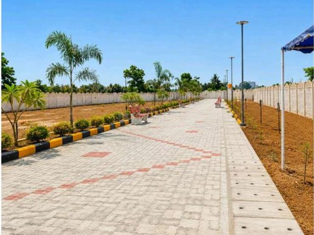 Residential Plot in Vandalur for resale Chennai. The reference number is 21098621