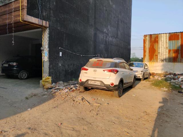 Residential Plot in Vasundhara for resale Ghaziabad. The reference number is 18175007