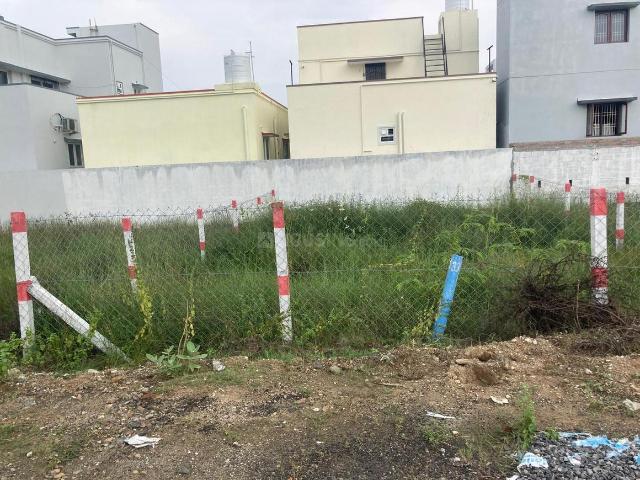 Residential Plot in Varadharajapuram for resale Chennai. The reference number is 21051436