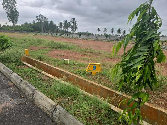 Residential Plot in Varthur for resale Bengaluru. The reference number is 20916000