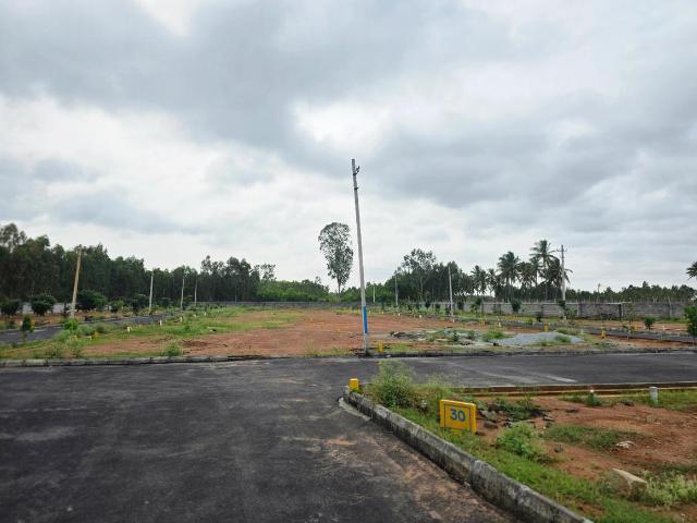 Residential Plot in Varthur for resale Bengaluru. The reference number is 20916000