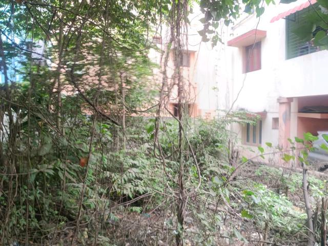 Residential Plot in Velachery for resale Chennai. The reference number is 15962168