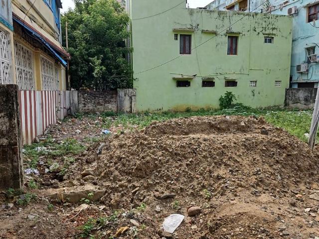 Residential Plot in Velachery for resale Chennai. The reference number is 15147094