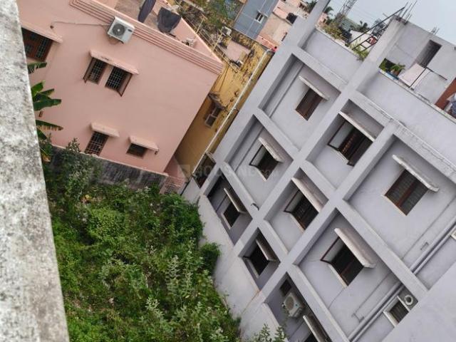 Residential Plot in Velachery for resale Chennai. The reference number is 20450516