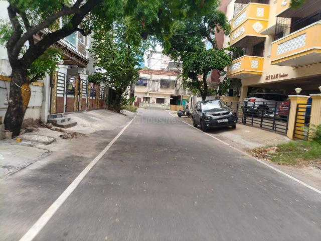 Residential Plot in Velachery for resale Chennai. The reference number is 20572406