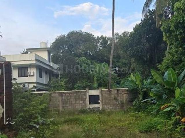 Residential Plot in Vellayil for resale Kozhikode. The reference number is 20948598