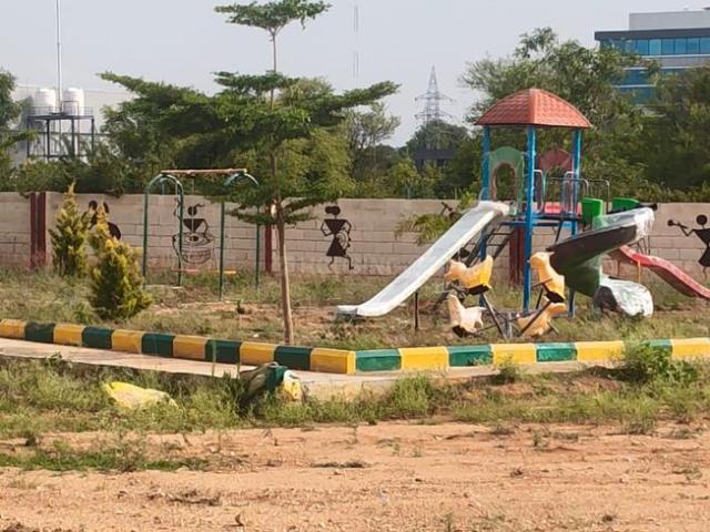 Residential Plot in Vemagal for resale Kolar. The reference number is 21360042