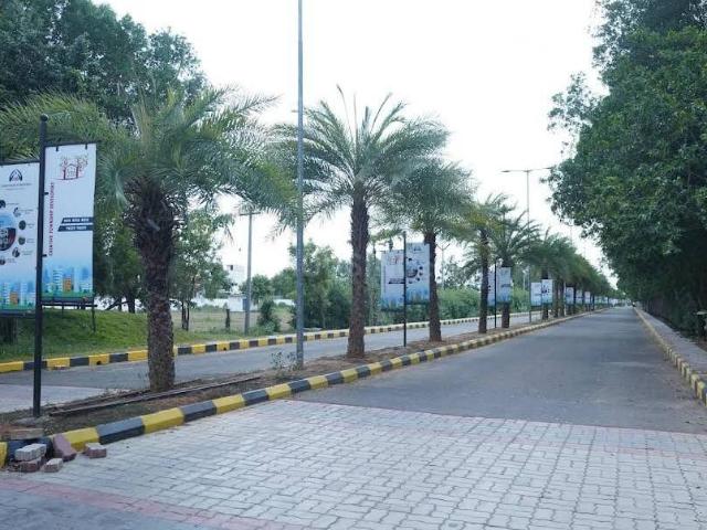 Residential Plot in Vengambakkam for resale Chennai. The reference number is 20492396