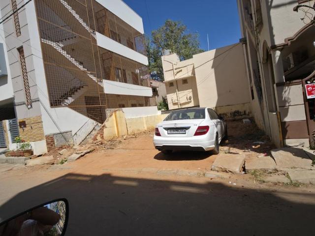 Residential Plot in Vidyaranyapura for resale Bengaluru. The reference number is 19889342