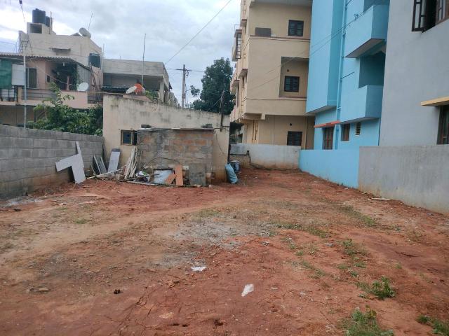 Residential Plot in Vidyaranyapura for resale Bengaluru. The reference number is 21029819
