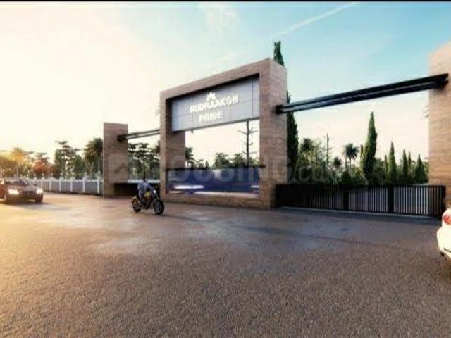 Residential Plot in Vijay Nagar for resale Indore. The reference number is 9269616