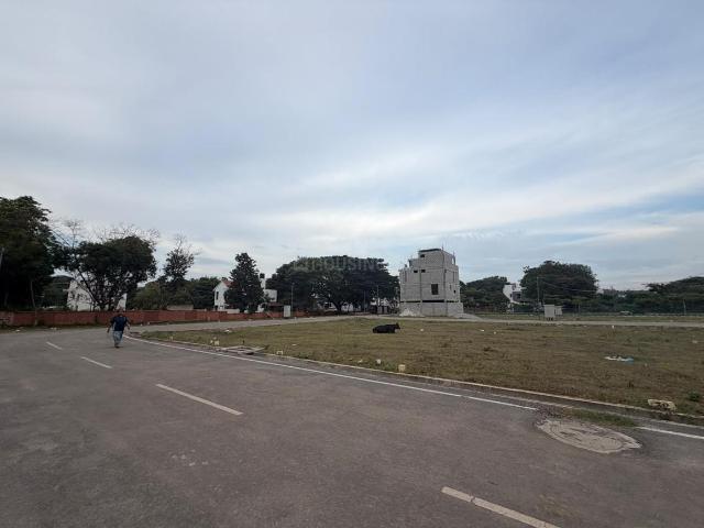 Residential Plot in Vijayanagar for resale Mysore. The reference number is 21259325