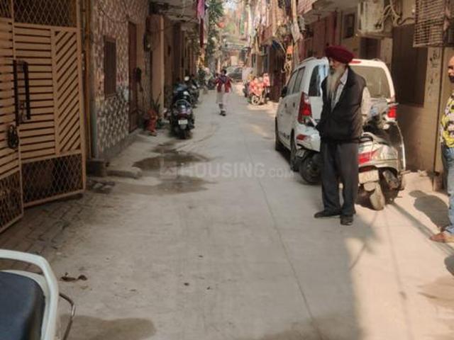 Residential Plot in Vishnu Garden for resale New Delhi. The reference number is 19064170