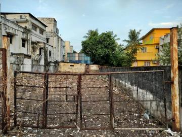 Residential Plot in Virugambakkam for resale Chennai. The reference number is 20241879