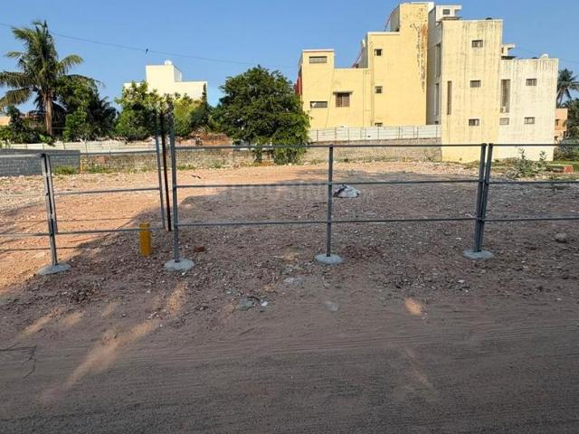 Residential Plot in Virugambakkam for resale Chennai. The reference number is 20733471