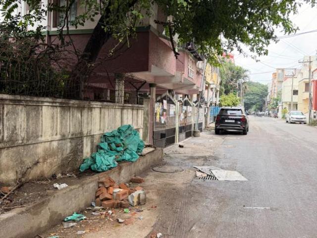 Residential Plot in Virugambakkam for resale Chennai. The reference number is 21317062