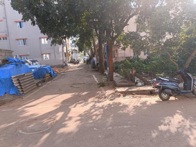 Residential Plot in Virupakshapura for resale Bengaluru. The reference number is 10934879