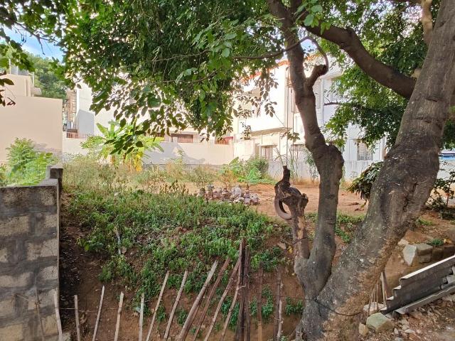 Residential Plot in Virupakshapura for resale Bengaluru. The reference number is 20894120