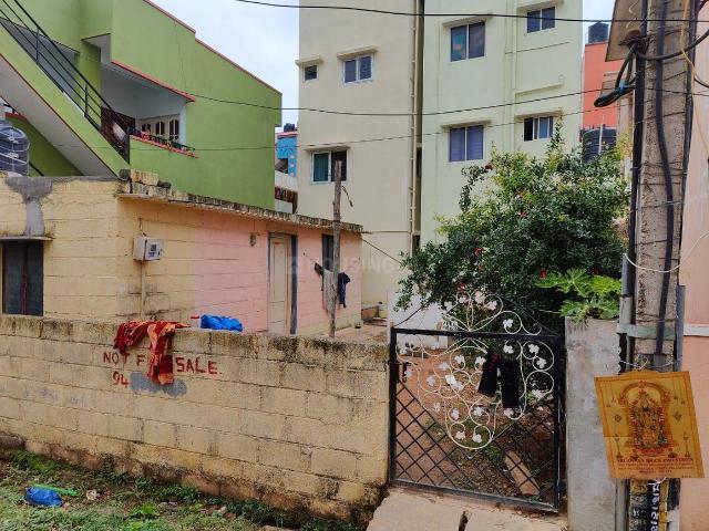 Residential Plot in Virupakshapura for resale Bengaluru. The reference number is 20895056