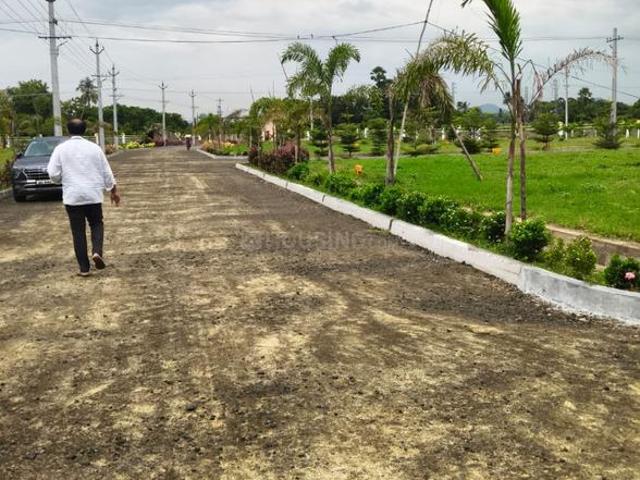 Residential Plot in Vizianagaram Cantonment for resale Vizianagaram. The reference number is 20796536