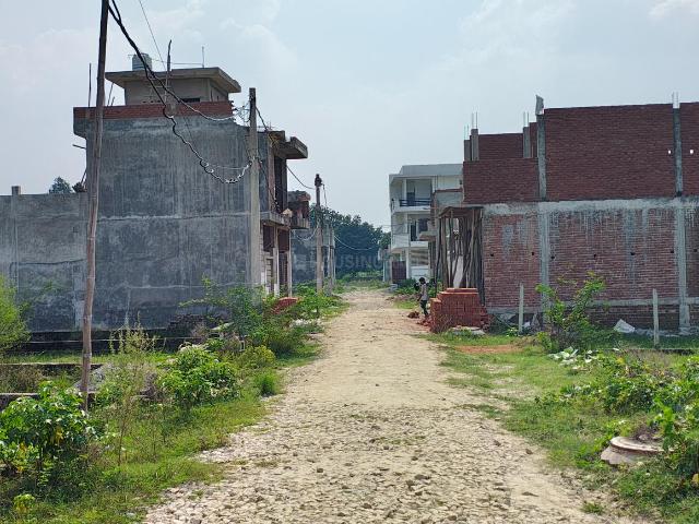 Residential Plot in Vrindavan Yojana for resale Lucknow. The reference number is 15428828