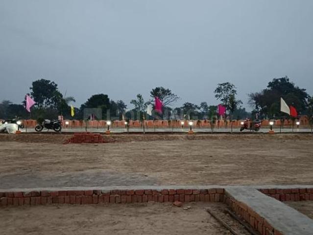 Residential Plot in Vrindavan Yojana for resale Lucknow. The reference number is 17528449