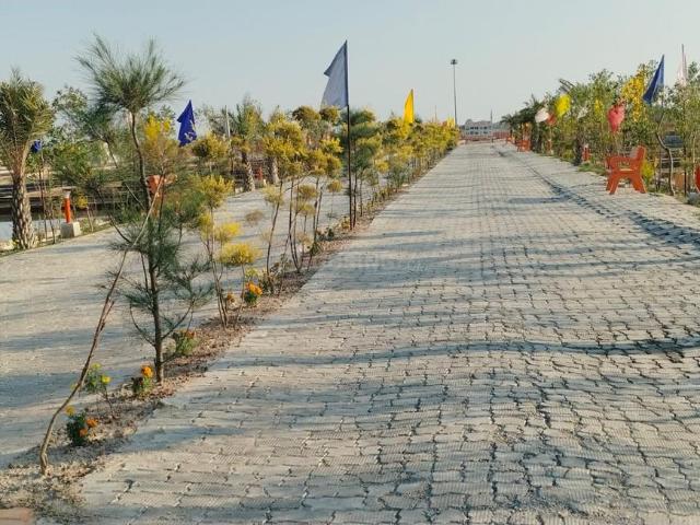 Residential Plot in Vrindavan Yojana for resale Lucknow. The reference number is 17593253