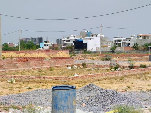 Residential Plot in Vrindavan Yojana for resale Lucknow. The reference number is 19756292