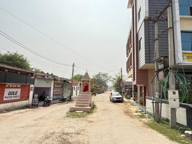 Residential Plot in Vrindavan Yojana for resale Lucknow. The reference number is 20413596