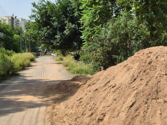 Residential Plot in Vrindavan Yojana for resale Lucknow. The reference number is 20466779