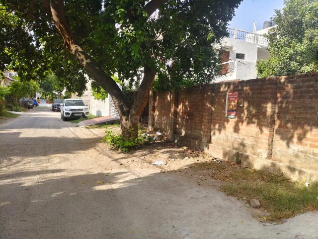 Residential Plot in Vrindavan Yojana for resale Lucknow. The reference number is 20619270