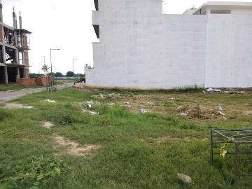 Residential Plot in Wave City for resale Ghaziabad. The reference number is 15207845