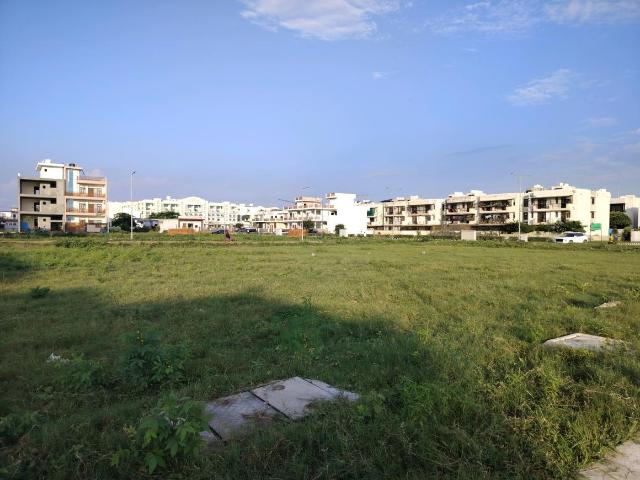Residential Plot in Wave City for resale Ghaziabad. The reference number is 15446502