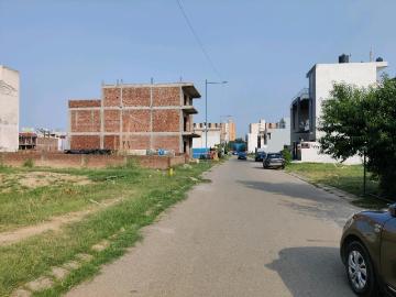 Residential Plot in Wave City for resale Ghaziabad. The reference number is 17406510