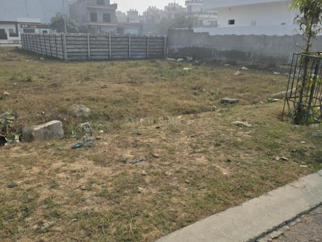 Residential Plot in Wave City for resale Ghaziabad. The reference number is 19308172
